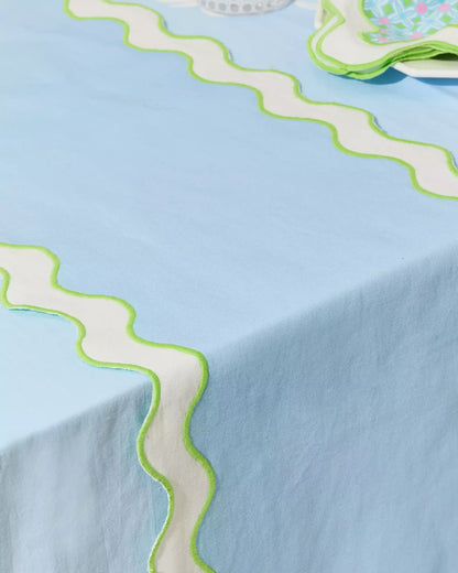 Scallop Table Runner | Lilly Pulitzer Home