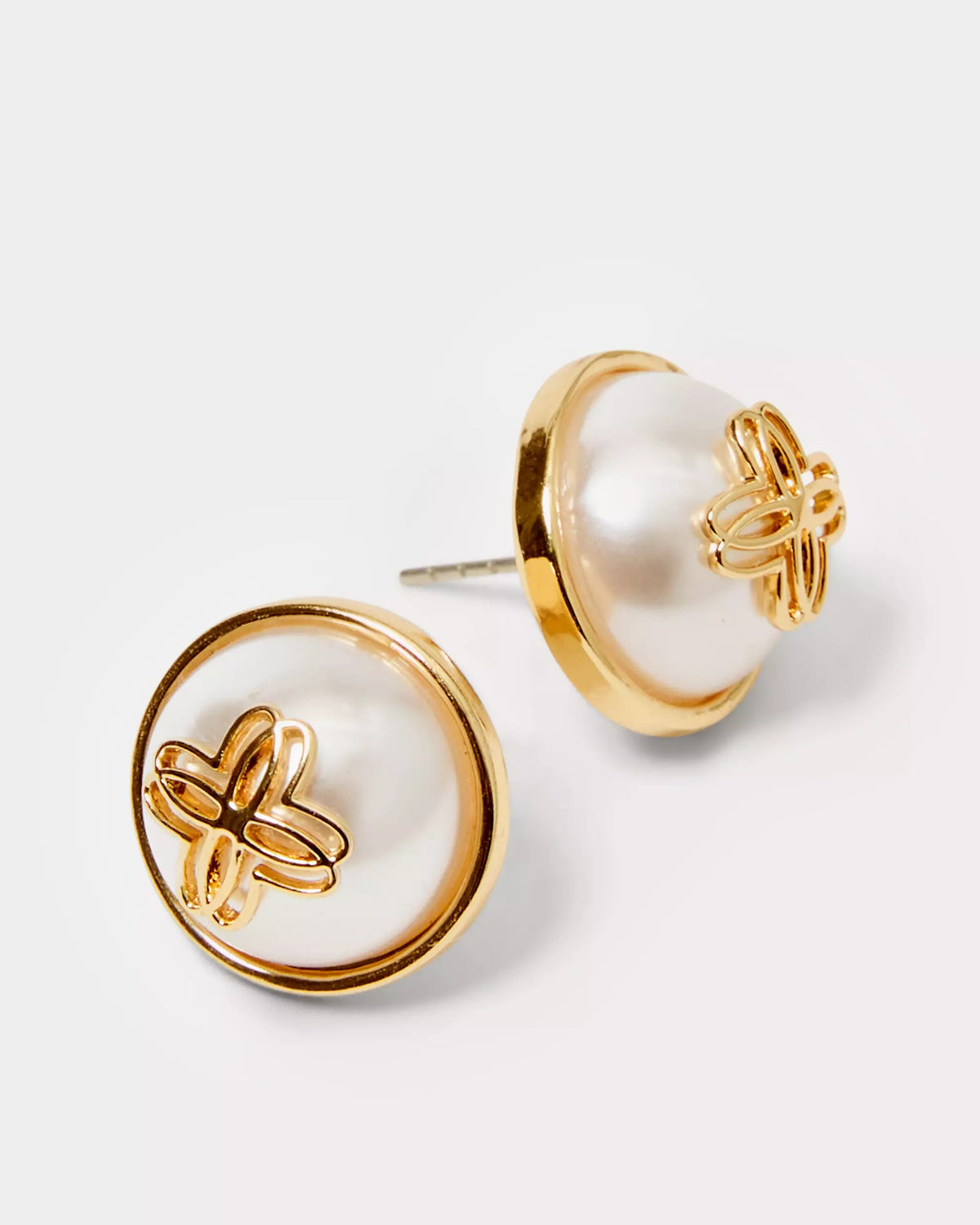 Logo Pearl Stud Earrings | Lilly Pulitzer Accessories